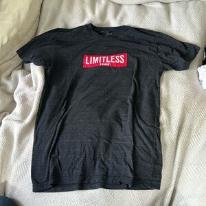 Birdiebee unisex tee size medium